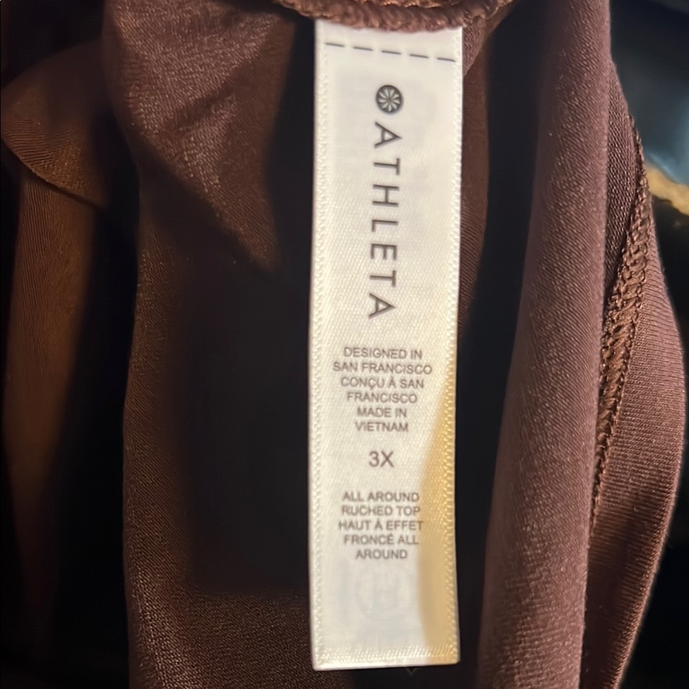 Athleta NWT Brown Ruched Long Sleeve Crop Top - Picture 5 of 8